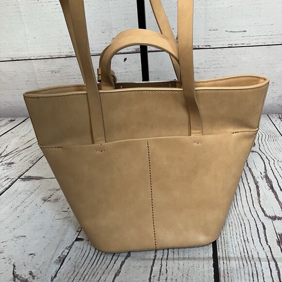 Zara Vegan Leather‎ Tan Handbag Tassel Charm Neutral Boho Bucket Bag - Picture 4 of 14